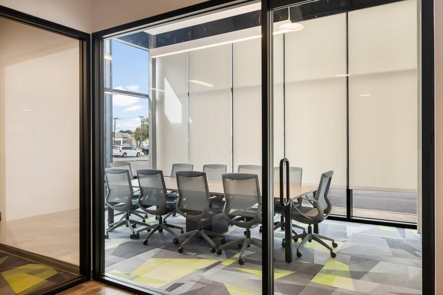 More Photos Of 8570 Rivers Ave, North Charleston Office Residential For Lease