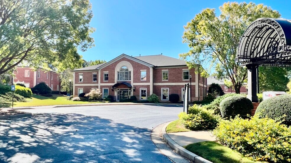 More Photos Of 4080 McGinnis Ferry Rd, Alpharetta Office For Sale