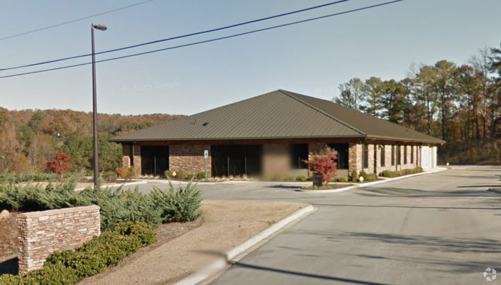 Primary Photo Of 710 Maple St, Birmingham Office For Sale