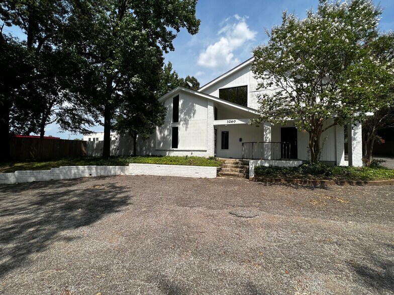 More Photos Of 3260 Hickory Hill Rd, Memphis Storefront Retail Office For Lease