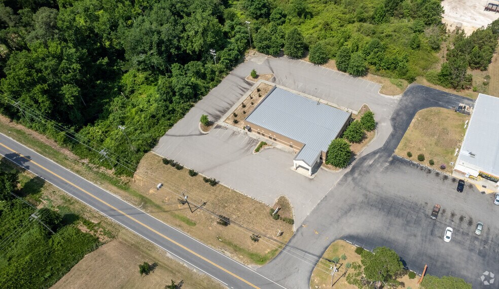 More Photos Of 1061 Aberdeen Rd, Laurinburg Medical For Sale