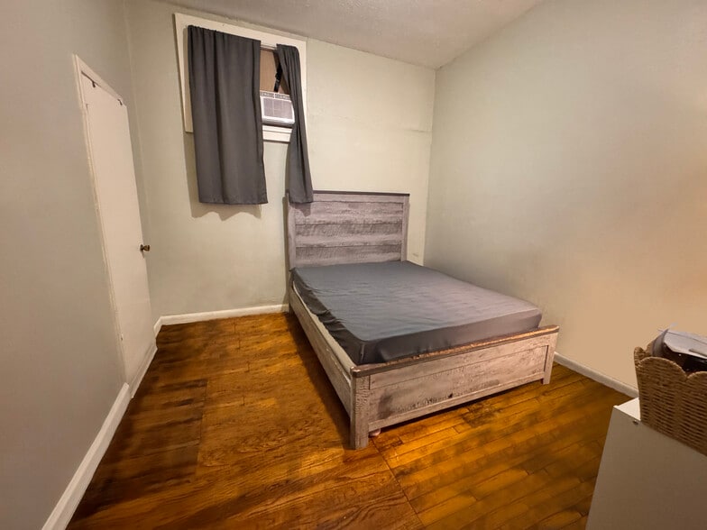 More Photos Of 8621 Denison Ave, Cleveland Apartments For Sale
