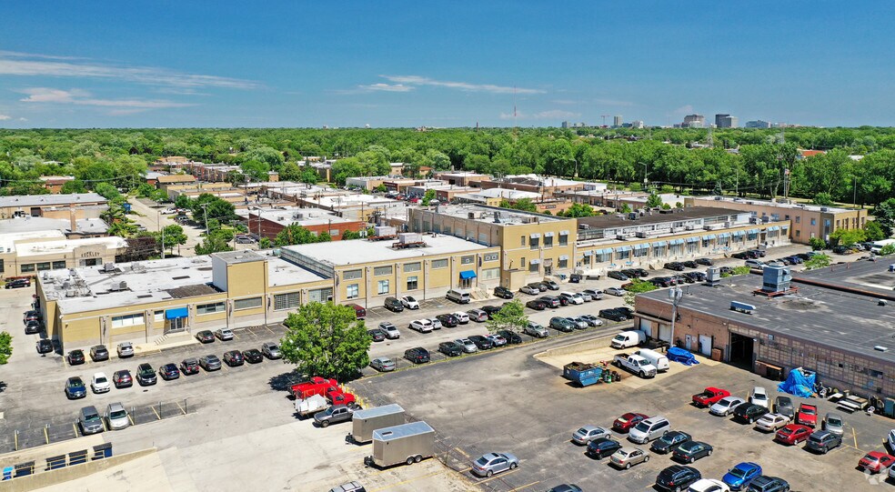 More Photos Of 8100-8180 N McCormick Blvd, Skokie Office For Lease
