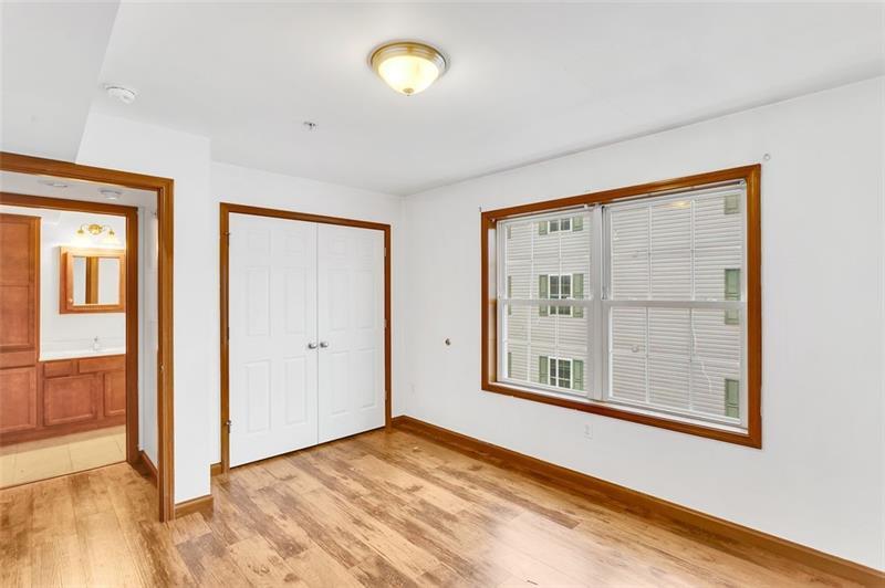 More Photos Of 456 2nd St, California Apartments For Sale