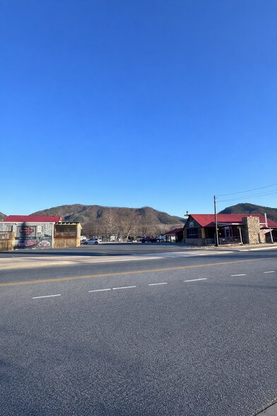 More Photos Of 1607 Magnolia Ave, Buena Vista General Retail For Sale
