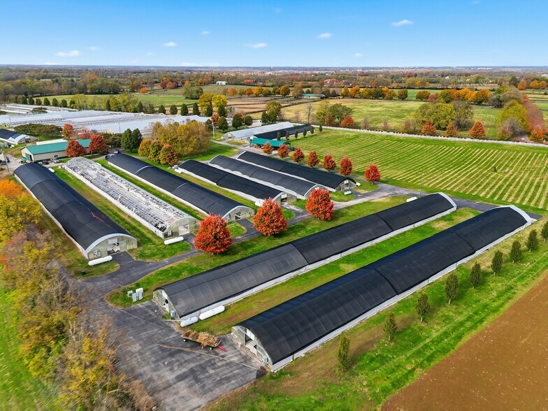 More Photos Of 4610 Hamilton Ln, Lexington Specialty For Sale