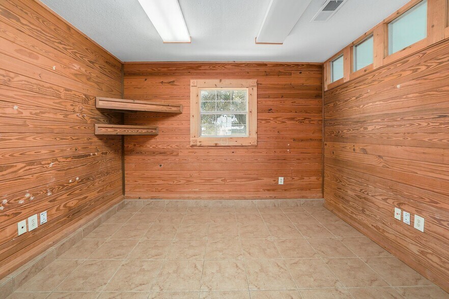 More Photos Of 3900 Shell Rd, Georgetown Land For Lease