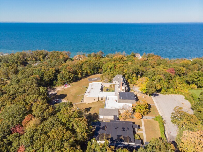 More Photos Of 18 Tower Hill Rd, Shoreham Schools For Sale