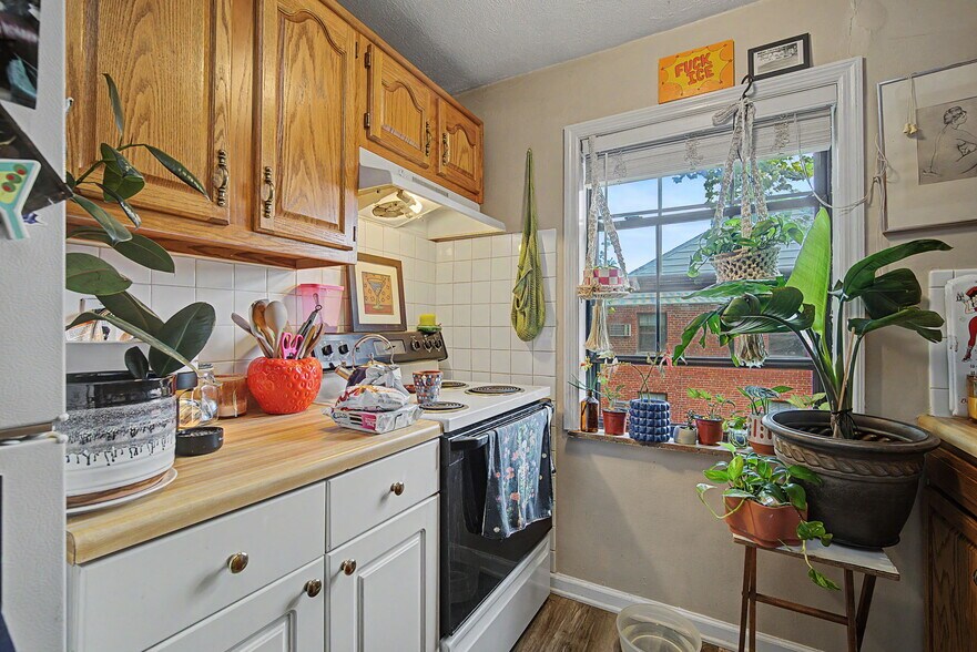 More Photos Of 526-532 Corona Ave, Dayton Apartments For Sale