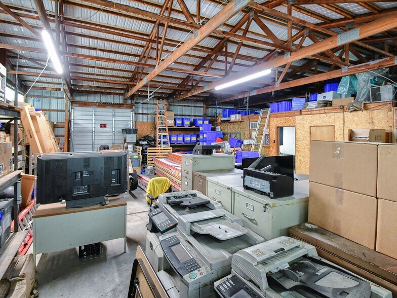 More Photos Of 610 Front St, Catasauqua Warehouse For Sale