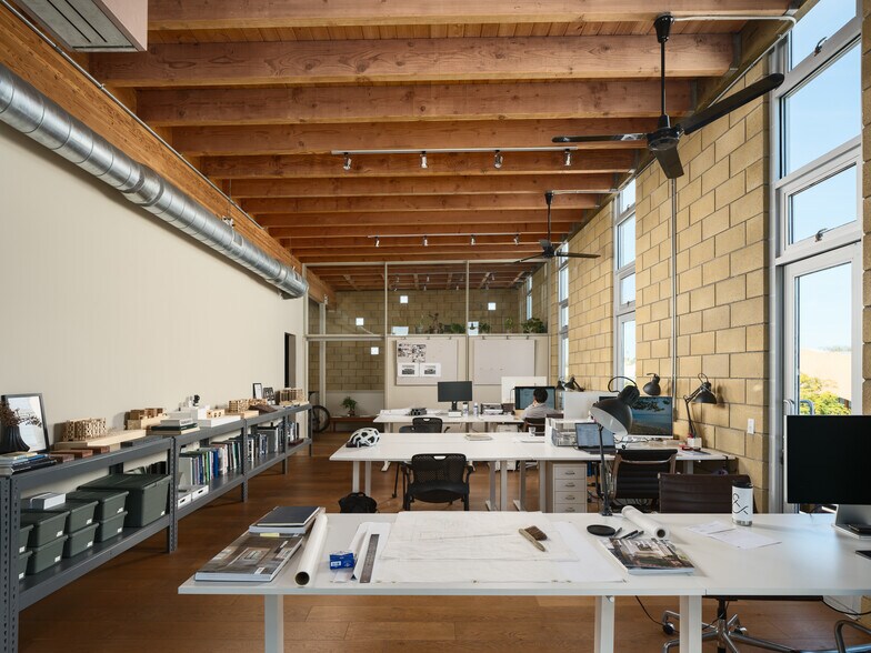 More Photos Of 2202 30th St, San Diego Apartments For Sale