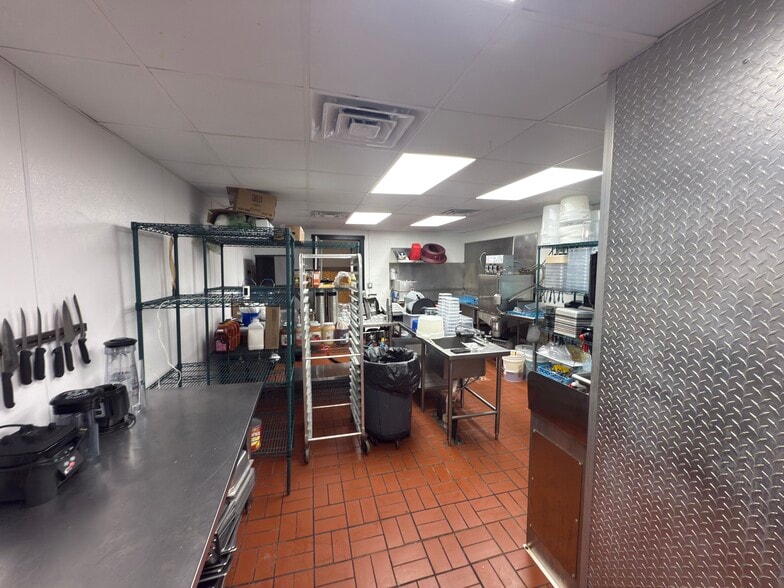 More Photos Of 3419 Alternate 19, Palm Harbor Restaurant For Sale