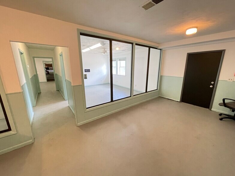 More Photos Of 6190 N Riverview Dr, Kalamazoo Warehouse For Sale