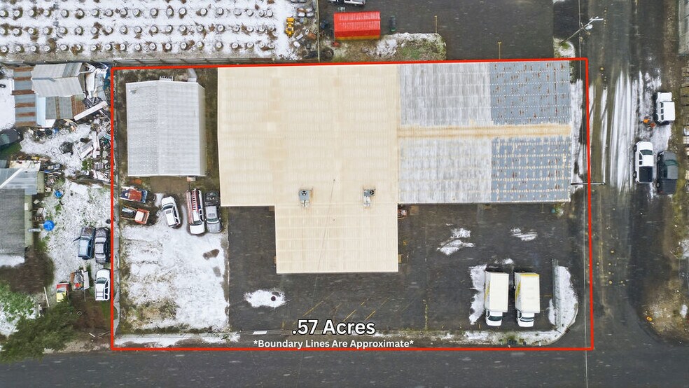 More Photos Of 5823 N Florida St, Spokane Manufacturing For Lease