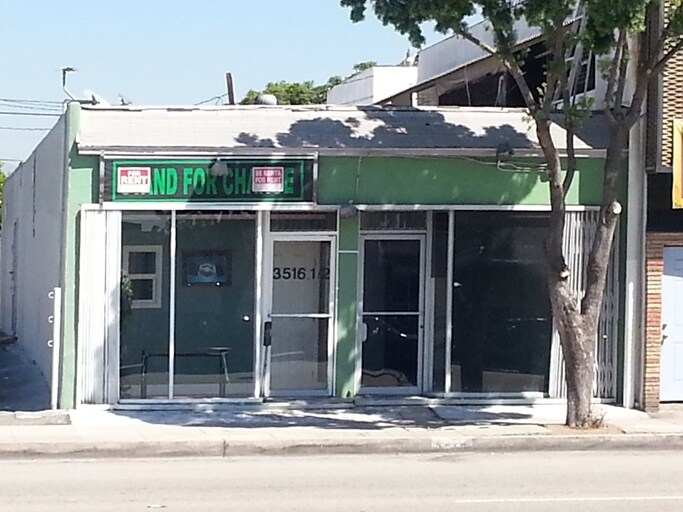 More Photos Of 3516 W Beverly Blvd, Montebello Flex For Lease