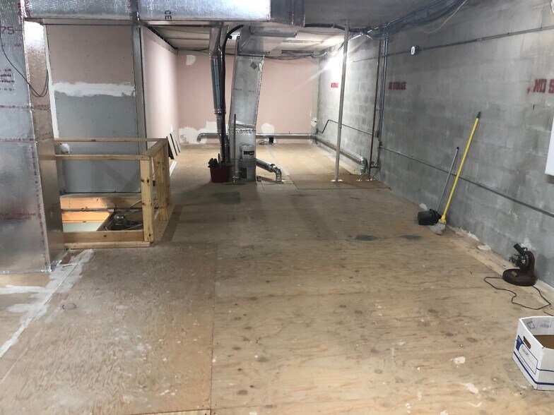 More Photos Of 6175 NW 167th St, Hialeah Light Manufacturing For Sale