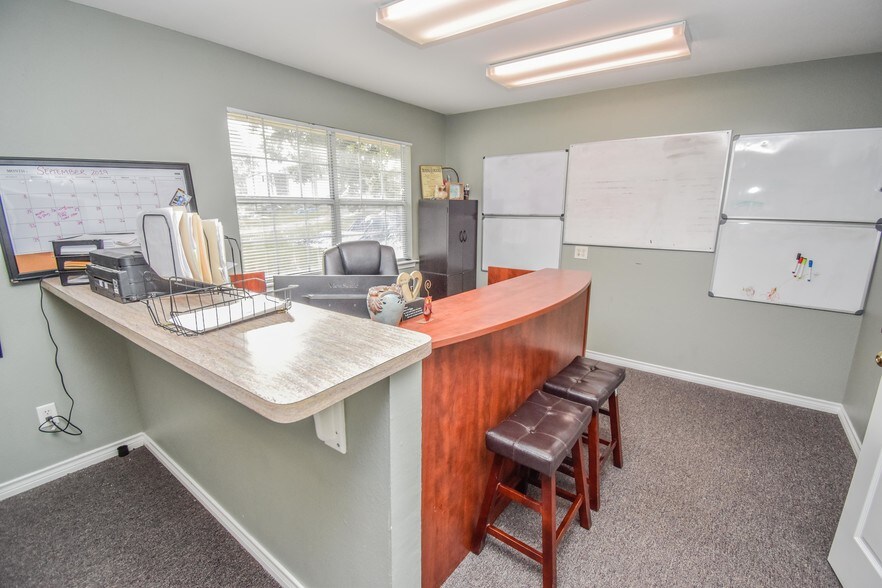 More Photos Of 511 N Northeast Loop 323, Tyler Office Residential For Lease