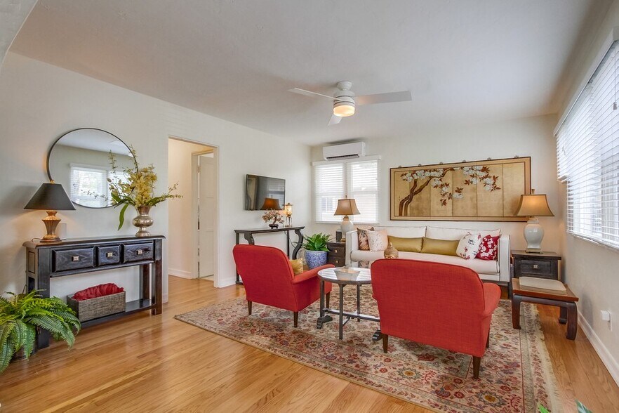 More Photos Of 4095 Front St, San Diego Apartments For Sale