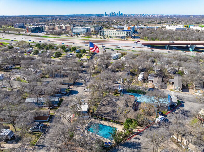 More Photos Of 7901 E Ben White Blvd, Austin Manufactured Housing Mobile Home Park For Sale