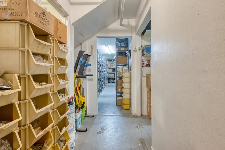 More Photos Of 2502 W 3rd St, Los Angeles Medical For Sale