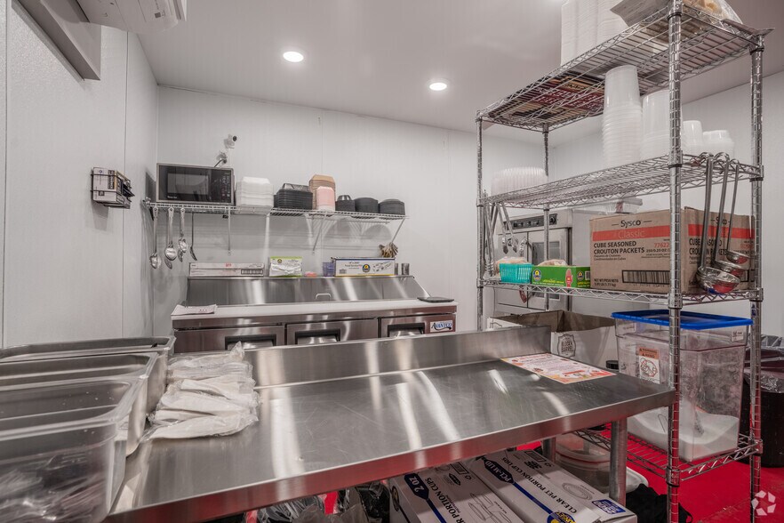 More Photos Of 54 Roosters Way, Jasper Restaurant For Sale