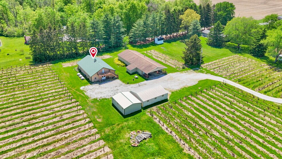 More Photos Of 1900 Winchester Southern Rd, Canal Winchester Winery Vineyard For Sale