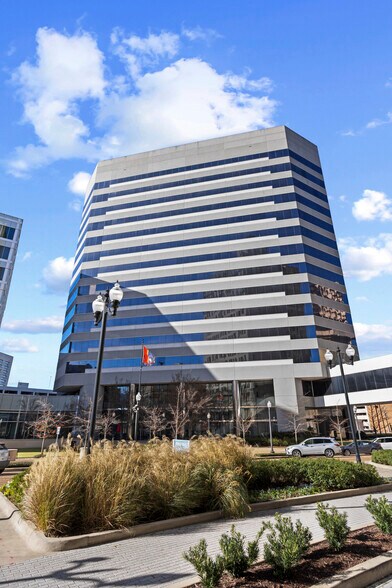 More Photos Of 188 E Capitol St, Jackson Office For Lease