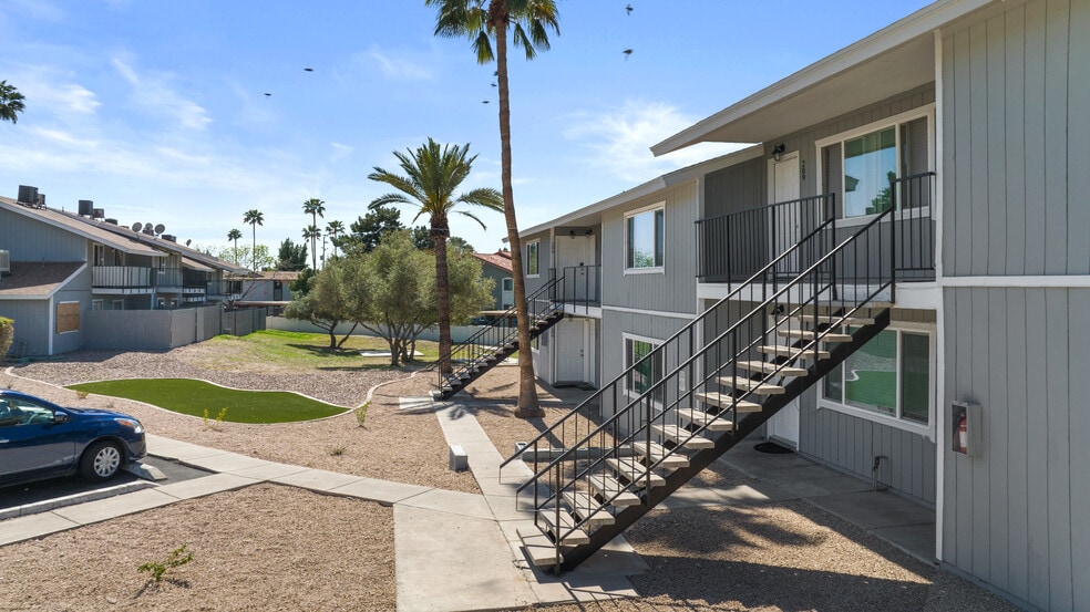 More Photos Of 1346 E Mountain View Rd, Phoenix Apartments For Sale