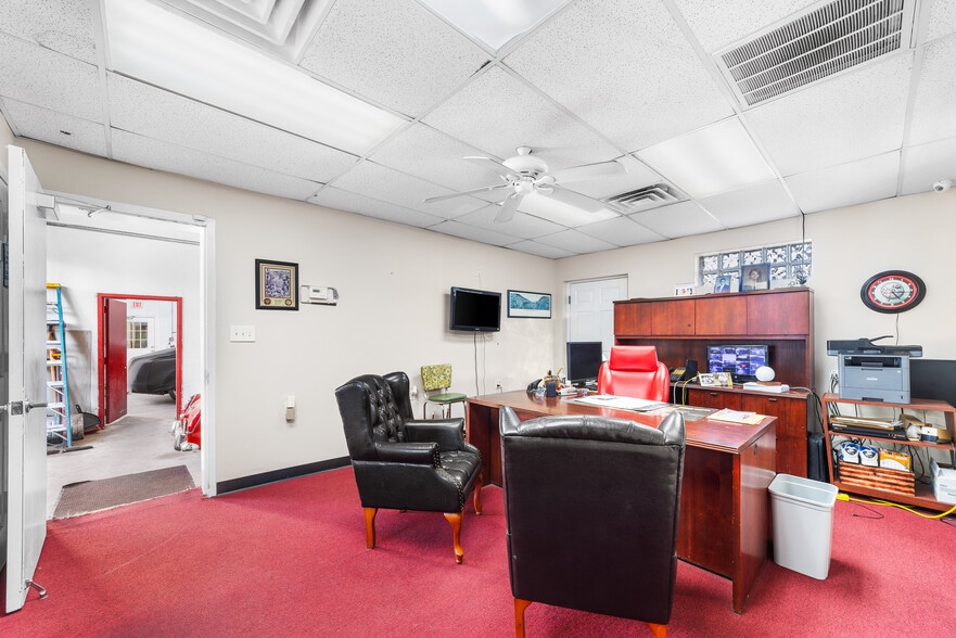 More Photos Of 17 Lincoln Ave, Jamesburg Carwash For Sale