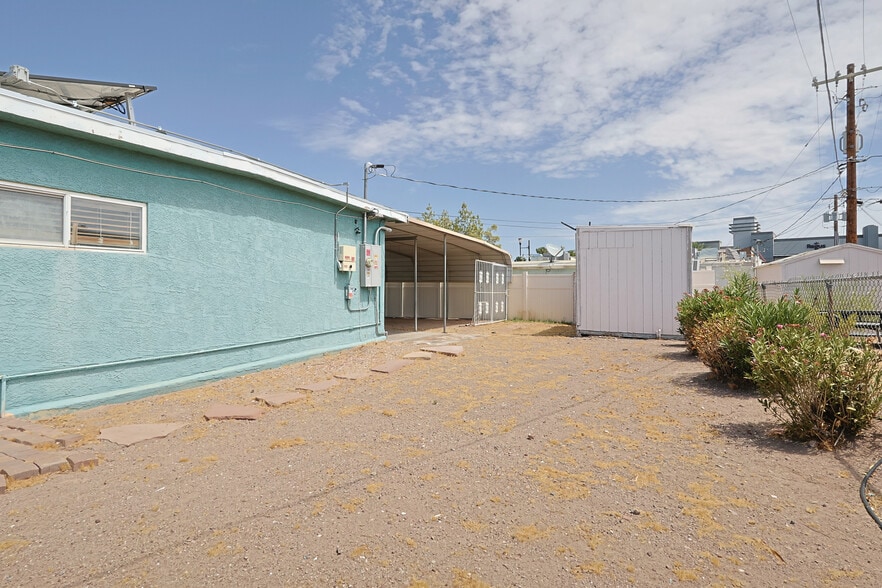 More Photos Of 303 Tin St, Henderson Office Residential For Sale