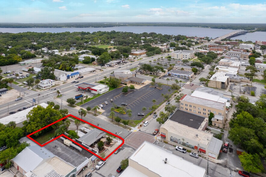 More Photos Of 700 St. Johns Ave, Palatka Restaurant For Sale
