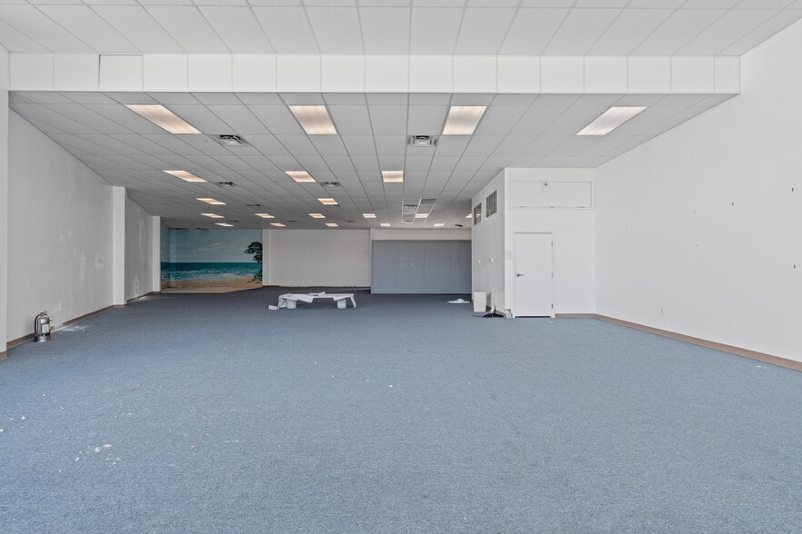More Photos Of 5240 N Atlantic Ave, Cocoa Beach General Retail For Lease