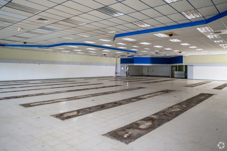 More Photos Of 824 W Raleigh Blvd, Rocky Mount Unknown For Lease