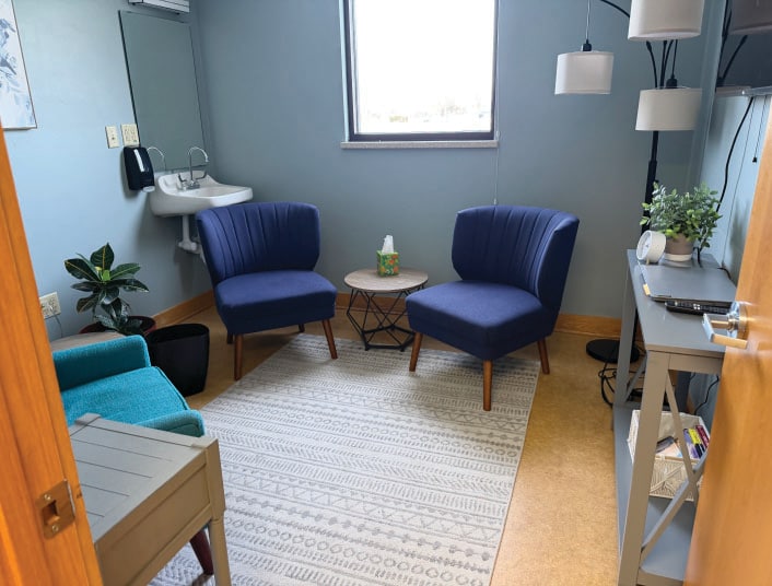 More Photos Of 1515 S Green Bay Rd, Racine Medical For Sale