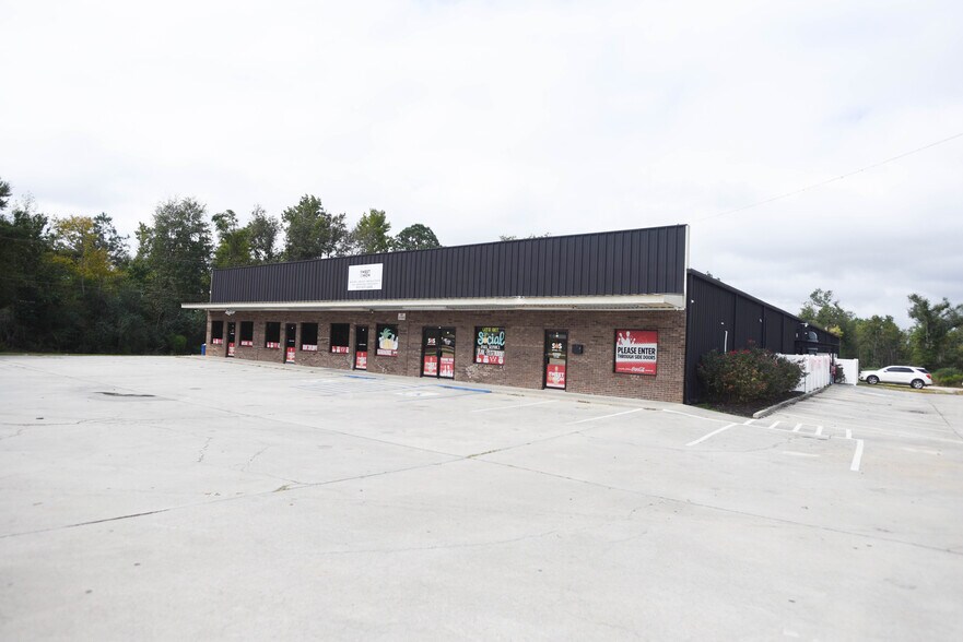 Primary Photo Of 713 McNatt St, Vidalia Bowling Alley For Sale