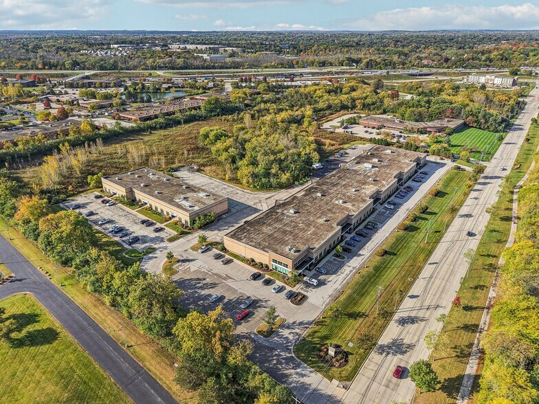 More Photos Of 11701 W Bradley Rd, Milwaukee Warehouse For Lease