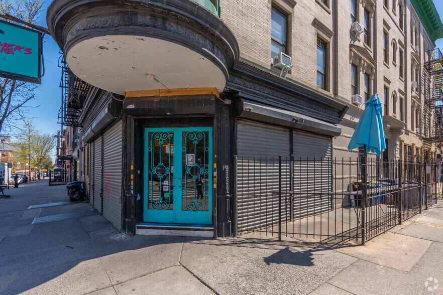 More Photos Of 685-687 Franklin Ave, Brooklyn Apartments For Lease