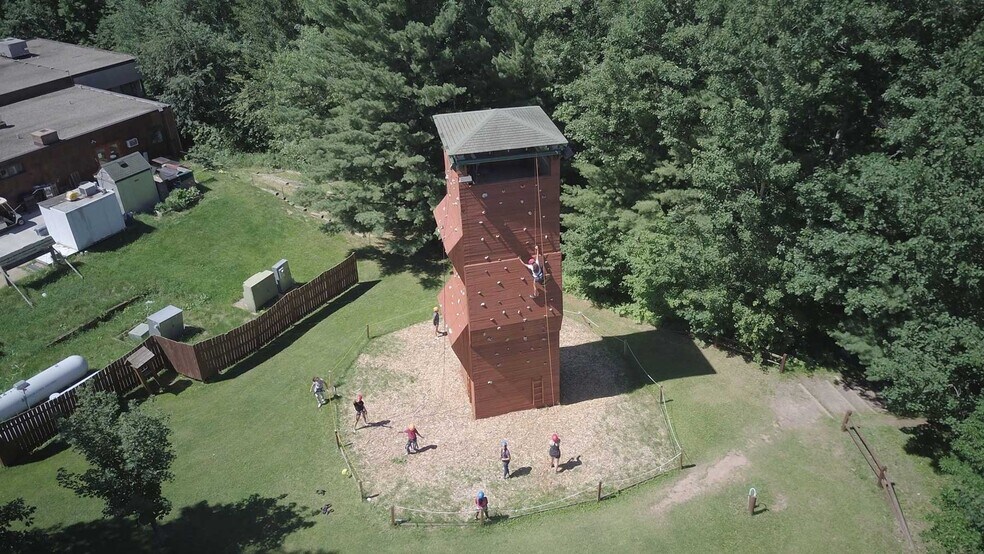 More Photos Of 26001 Heinz Rd, Willow River Specialty For Sale