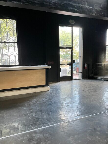 More Photos Of 301 Main St, Vacaville Restaurant For Lease