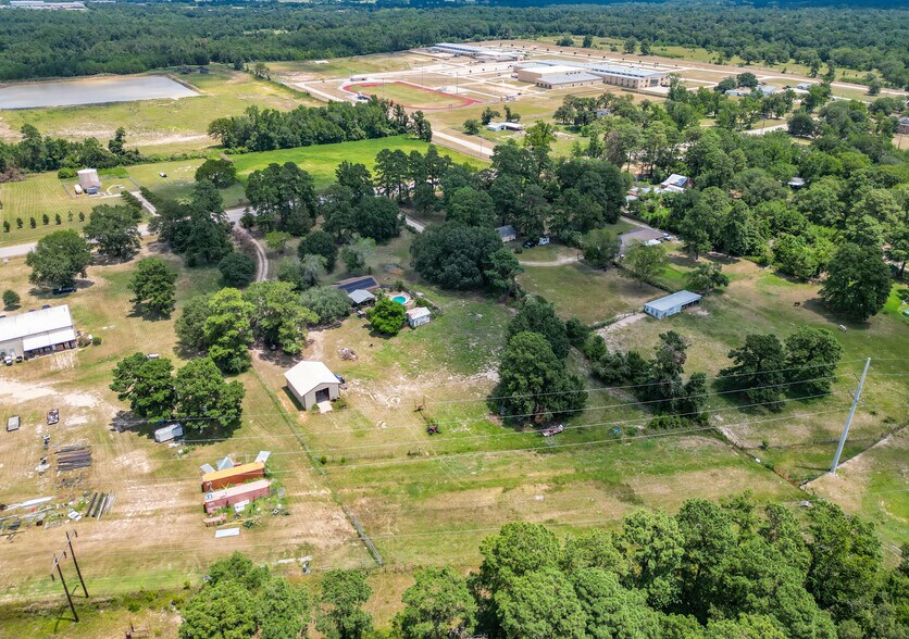 More Photos Of 19493 Keenan Cut Off Rd, Montgomery Office Residential For Sale