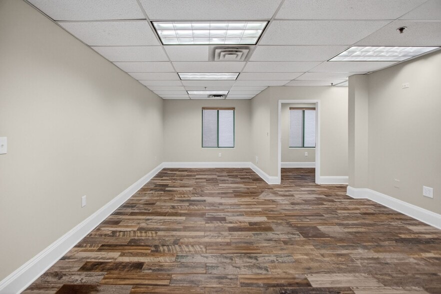 More Photos Of 2141 Wisconsin Ave NW, Washington Apartments For Sale