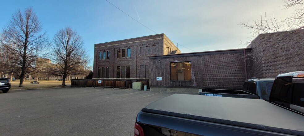 More Photos Of 100 Park Dr S, Great Falls Office For Lease