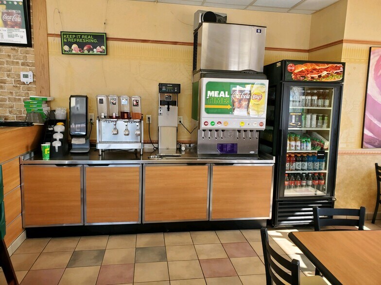 More Photos Of 5 Commercial Way, Whitehall Restaurant For Sale