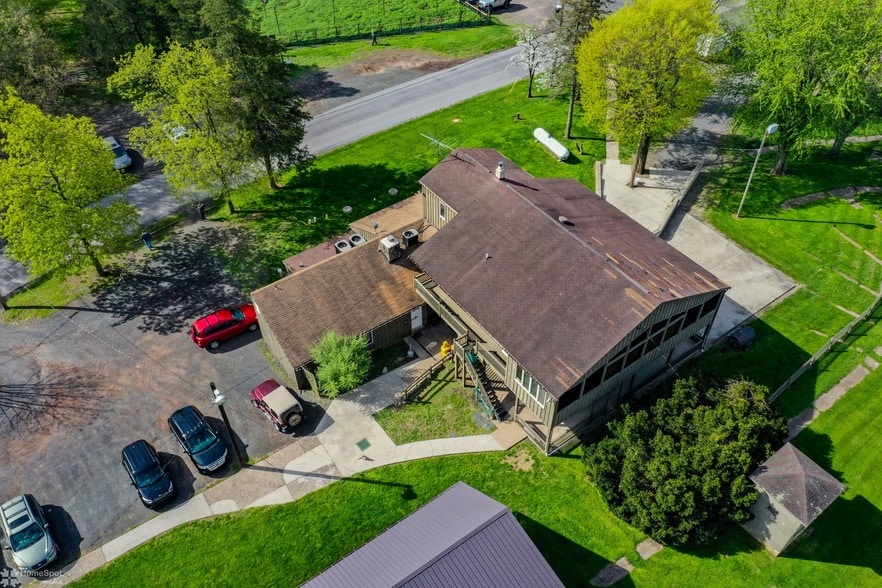 More Photos Of 2071 Baus Rd, East Greenville Sports And Entertainment For Sale