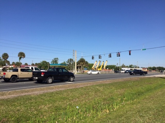 More Photos Of 18324 E Colonial Dr, Orlando Auto Dealership For Sale