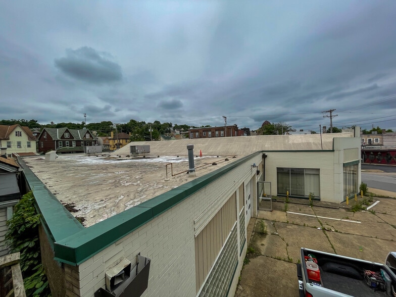 More Photos Of 1002 Chartiers Ave, McKees Rocks Warehouse For Sale