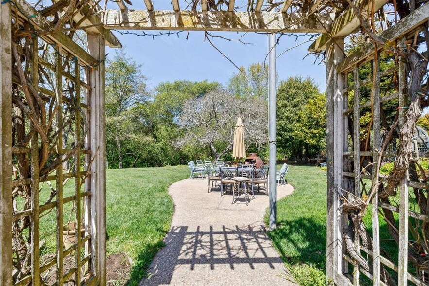 7365 Stage Rd, San Gregorio, CA 94074 Religious Facility For Sale