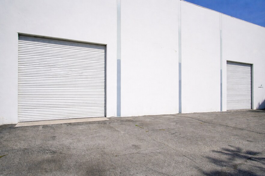 More Photos Of 11400 Downey Ave, Downey Warehouse For Sale