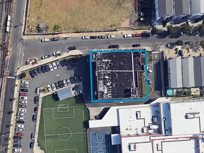 More Photos Of 115 E Kinney St, Newark Warehouse For Sale