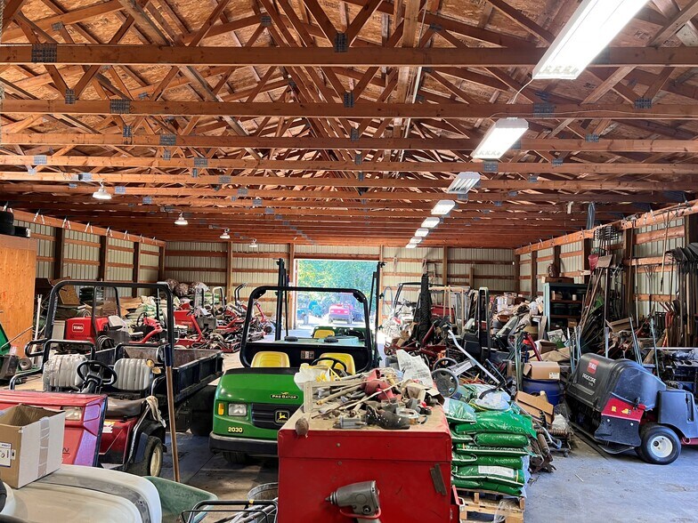 More Photos Of 6507 North Rd, Duncan Golf Course Driving Range For Sale